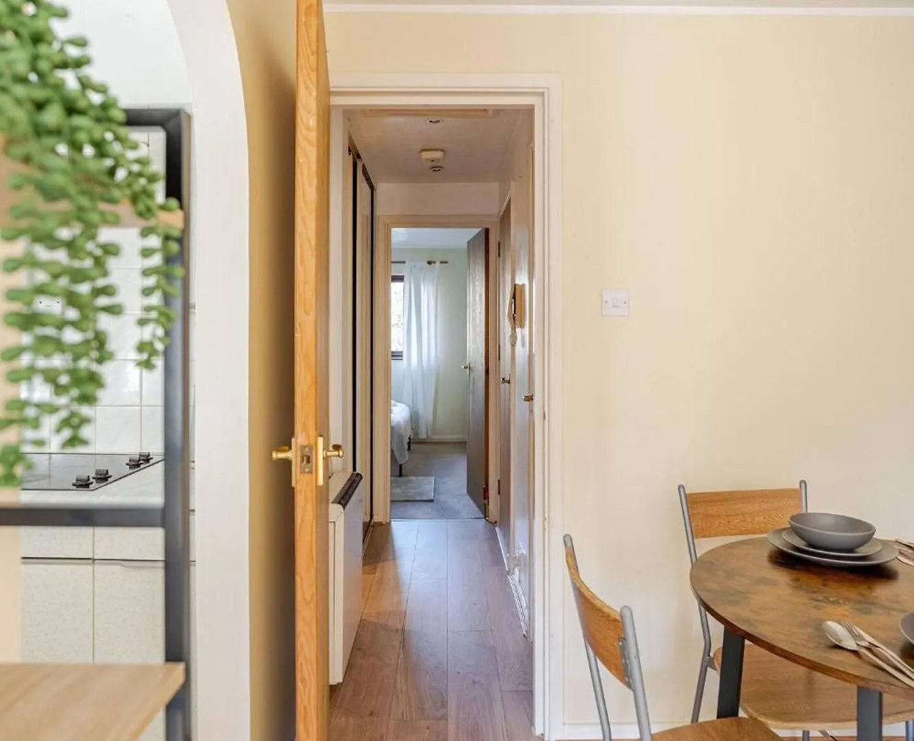 Stylish Apt In Canary Wharf - Perfect For Business London Apartment